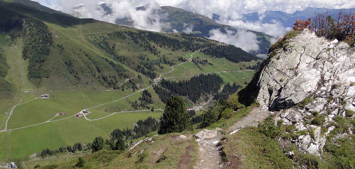 „Es braucht ein Rettungspaket für unsere alpine Infrastruktur!“