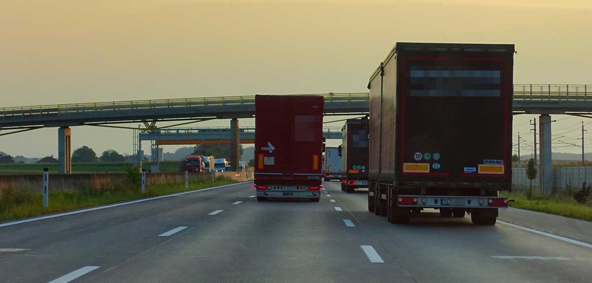 Lkw aus dem Osten überrollen Niederösterreichs Autobahnen