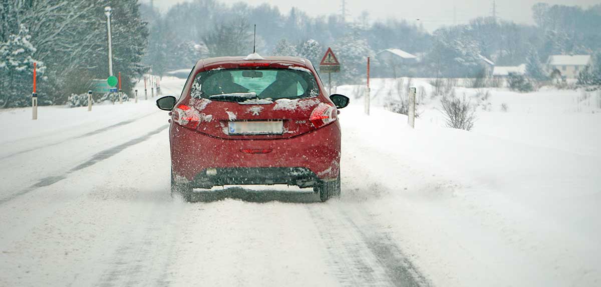 Unfall auf Schnee und Eis - Haftung und Schuldfrage oft unklar