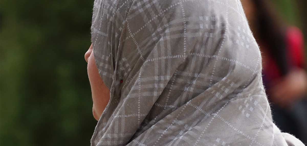 Extremisten missbrauchen Kopftuchverbot für ihre Zwecke