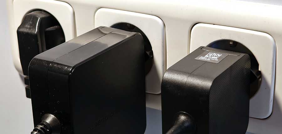 Treibstoff- und Heizölpreise deutlich rückläufig - Strom bleibt Preistreiber