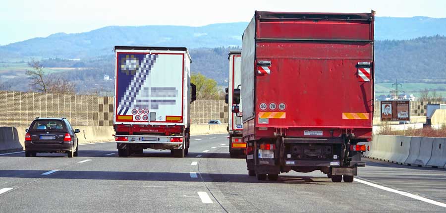 Schwere Lkw-Unfälle: Selten, aber oft tödlich
